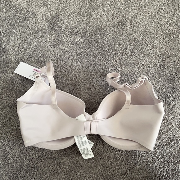 Calvin Klein Bra - Picture 2 of 2